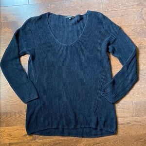 Babaton XS Open Knit V Neck Pullover Silk and Linen Black